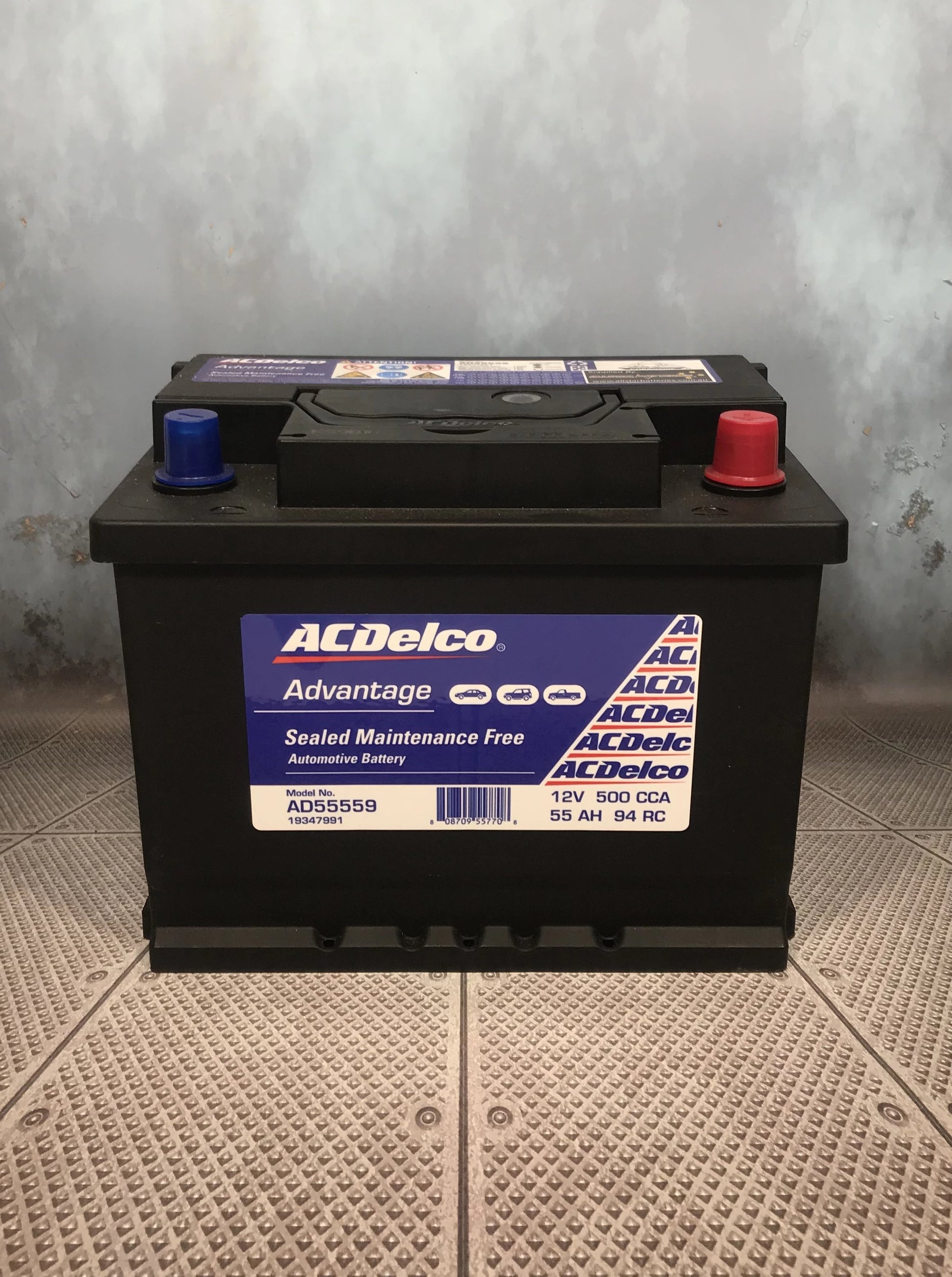 AC Delco AD55559 Car Battery